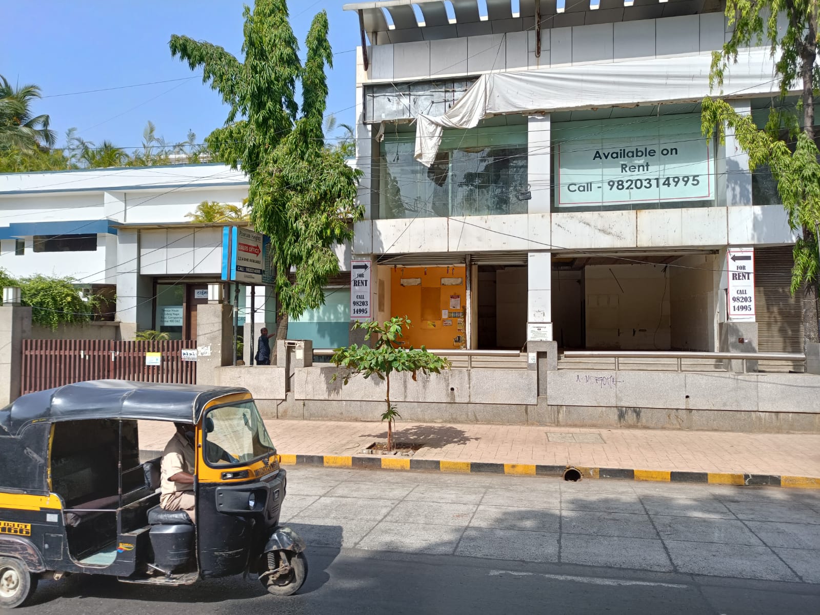 Office Space Office on Rent in Goregaon West - Poonam Heights